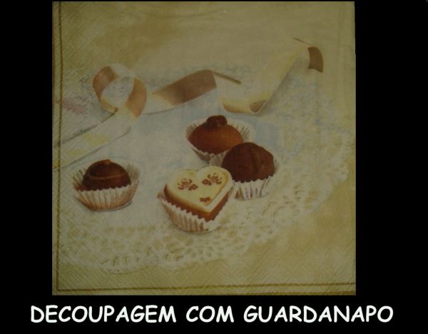GUARDANAPO PARA DECOUPAGEM